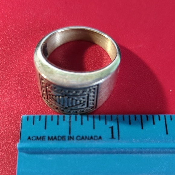 Like New Gerodo Sacco Silver Ring